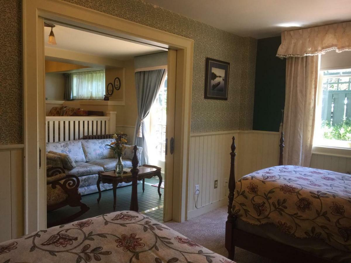 비콘스필드 베드 앤 브렉퍼스트 - 빅토리아 B&B 외부 사진